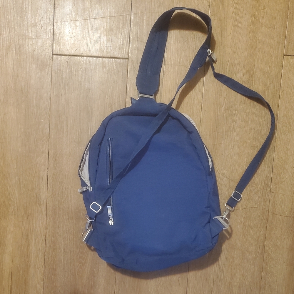 Baggallini Classic Excursion Convertible Travel S… - image 8